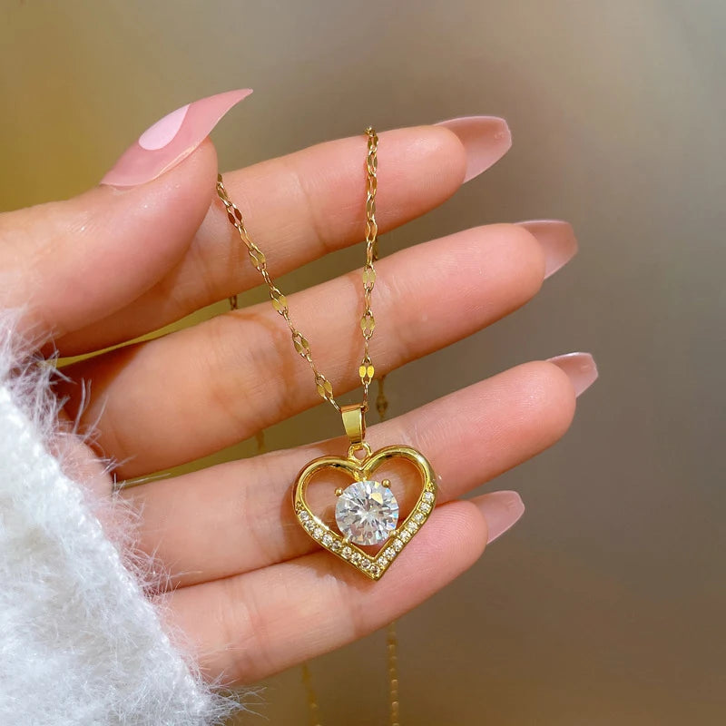 Luxe Heart Pendant Necklace