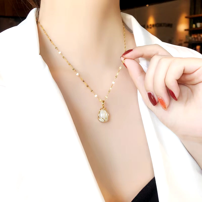Tulip Rhinestone Halsband i Silver