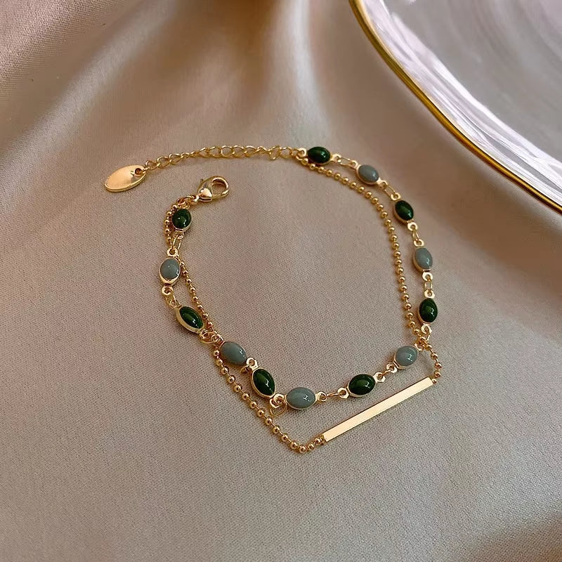Ella Dubbelradigt Kristallarmband i Guld