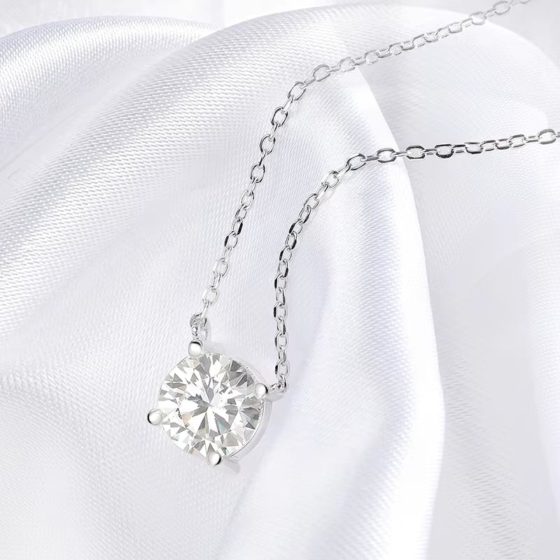 Evangelique Moissanite Necklace