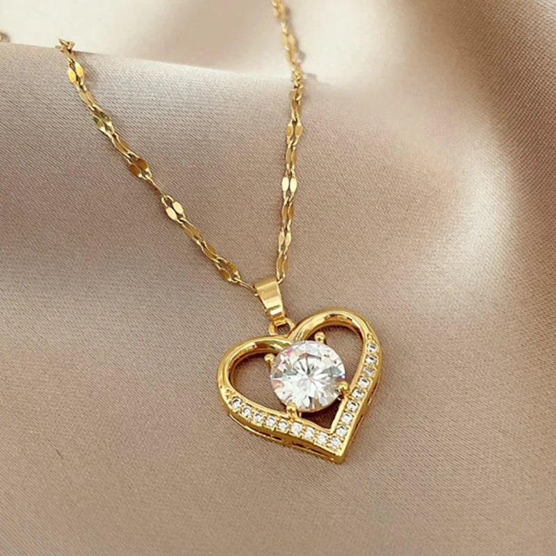 Luxe Heart Pendant Necklace